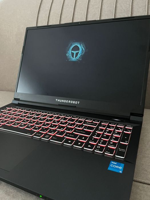 Игровой ноутбук Thunderobot