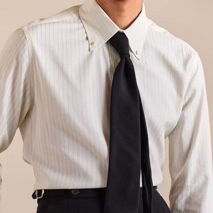 Рубашка мужская  стильная