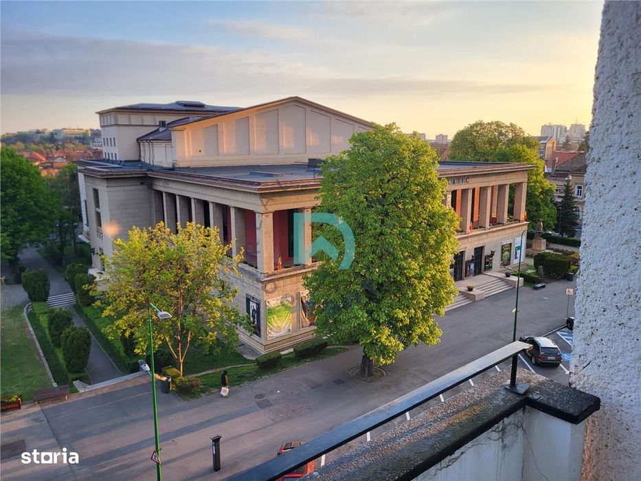 Ultracentral, Priveliste superba spre parcuri ,2 terase — fotografia 3