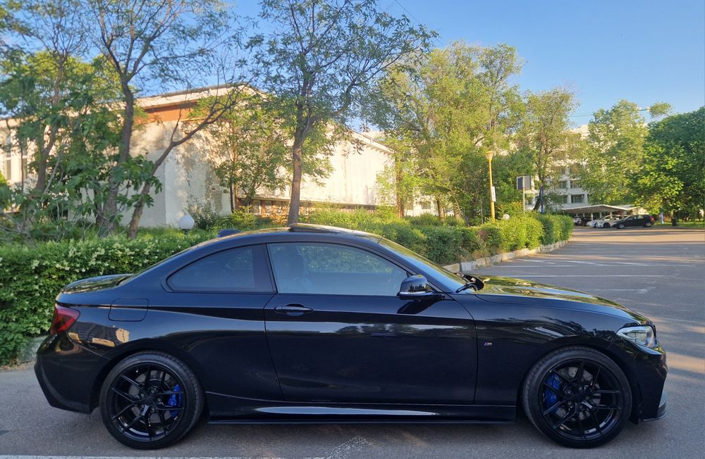 BMW M235i an 2015