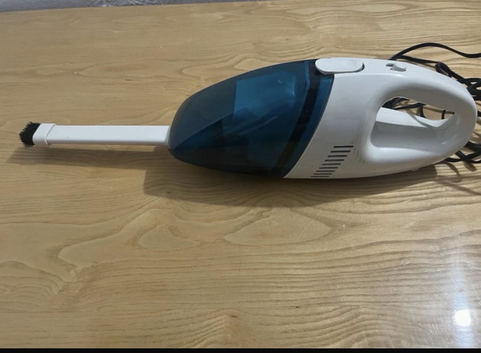 Curatator auto interior