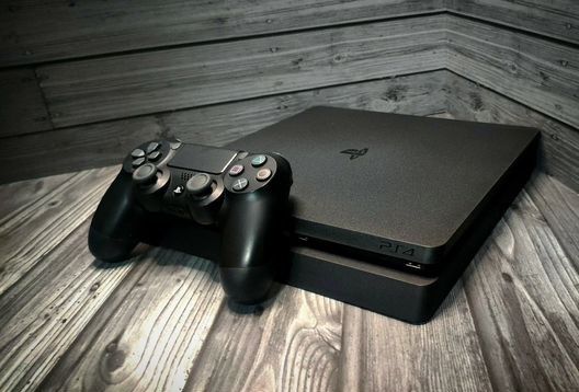 Ps 4 slim 1 тарабайт памяти.