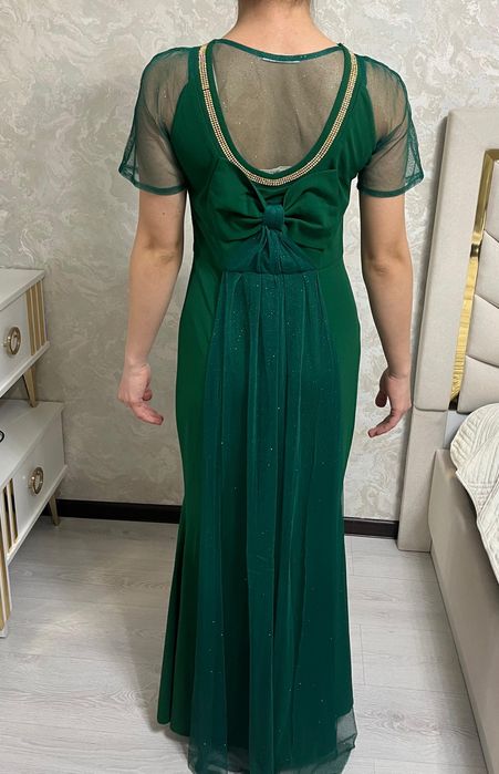 Платья вечерние размеры разные