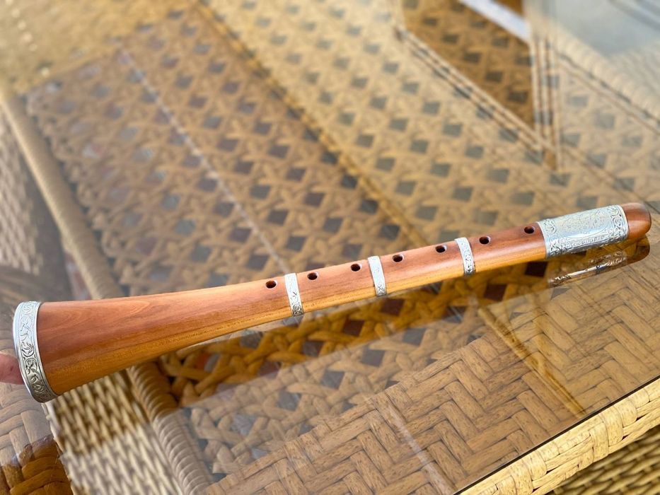 Surnay sotiladi juda sfatli