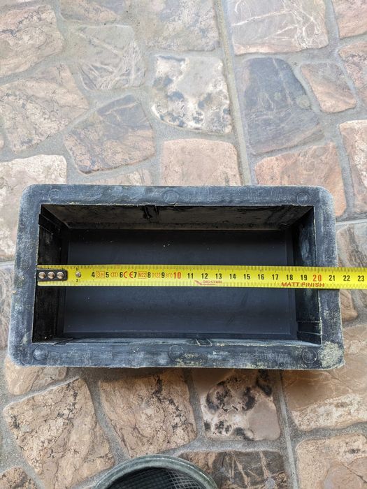 Matrite dale beton 20x10 H 6 cm, 50 bucati