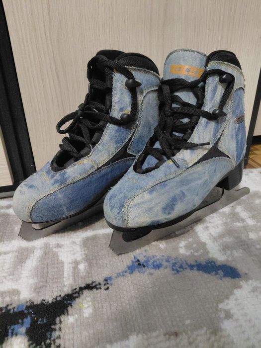 Продам коньки в отличном состоянии