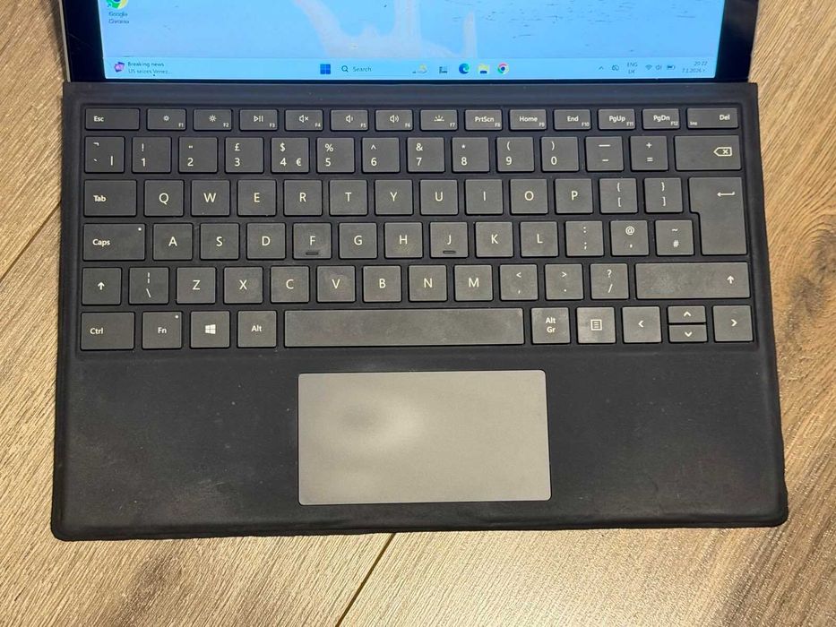 Microsoft Surface Pro 7 Plus i5-1135G7/8RAM/128SSD