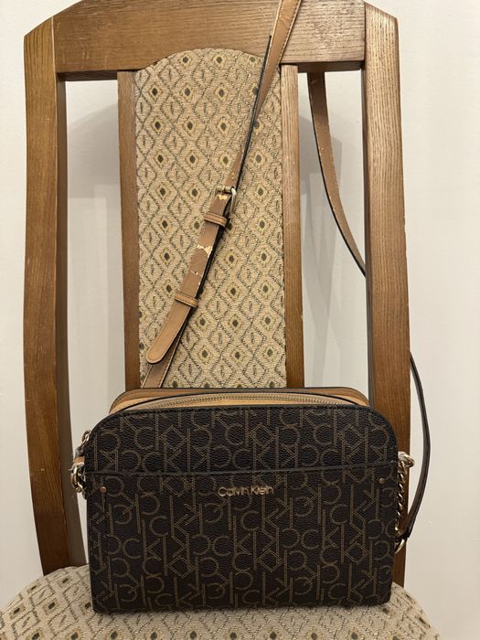 Продам пляжную сумку Estée Lauder