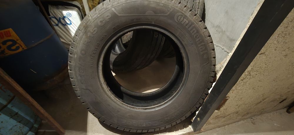Continental VancoCamper 215/75r15cp