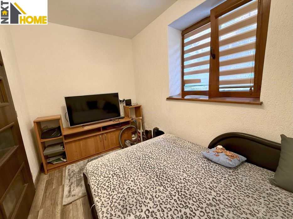 Напълно обзаведен тристаен апартамент след ремонт