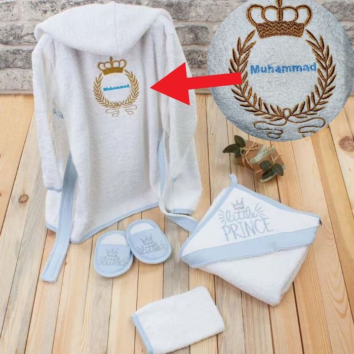 Именной банный комплект из 4 предметов для мальчиков 
с вышивкой
с выш