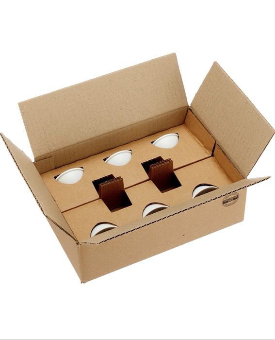 Set 6 spoturi LED GU5.3 MR16 Amazon Basics, 4,5 W