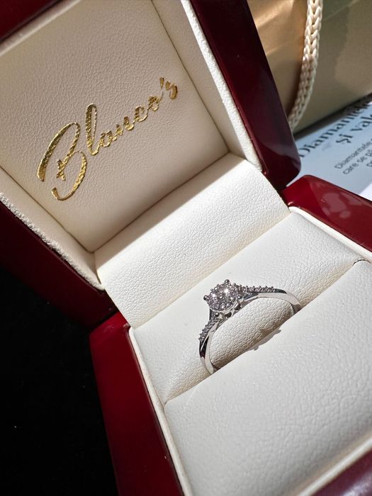 Inel logodnă aur alb 18K cu diamante – NOU