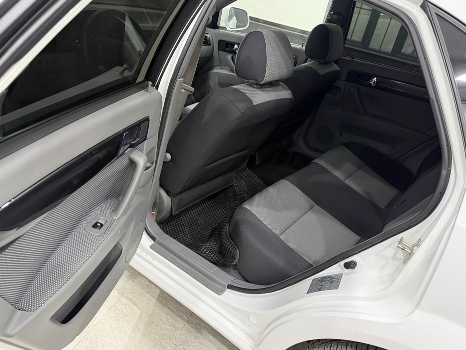 Gentra 2020 3pazitsiya oq kraska toza 54500 benzin