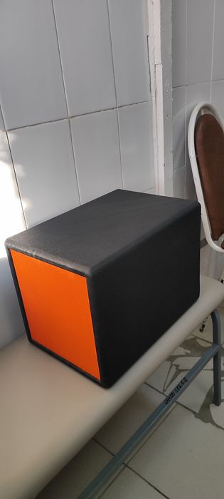 Продам сабвуфер автомобильный