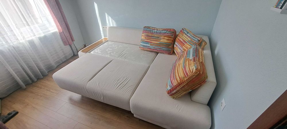 Холен Диван разтегателен