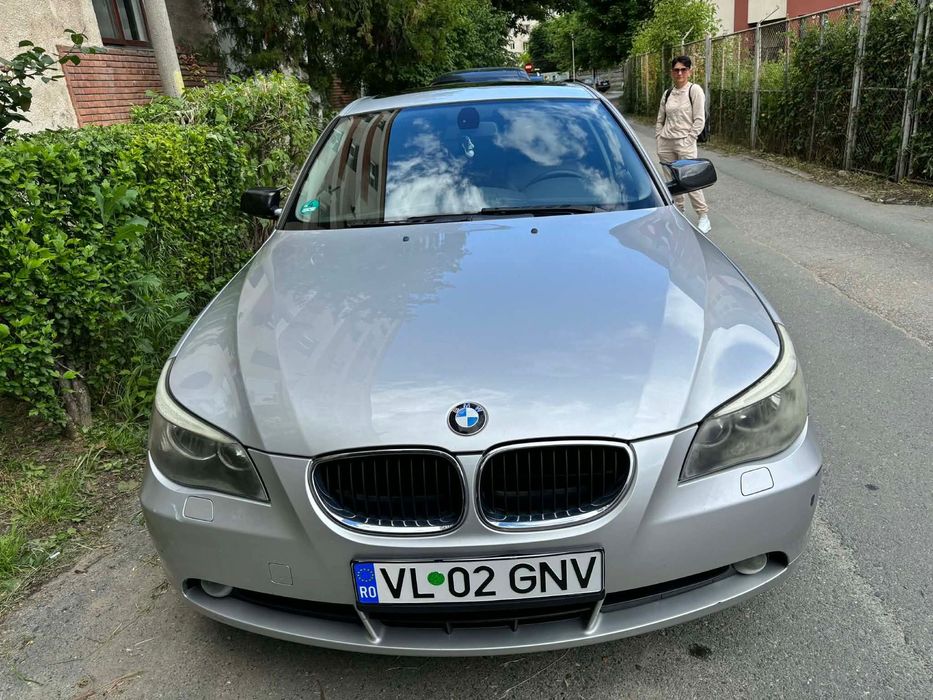 BMW Seria 5 BMW E60 2.2 benzină