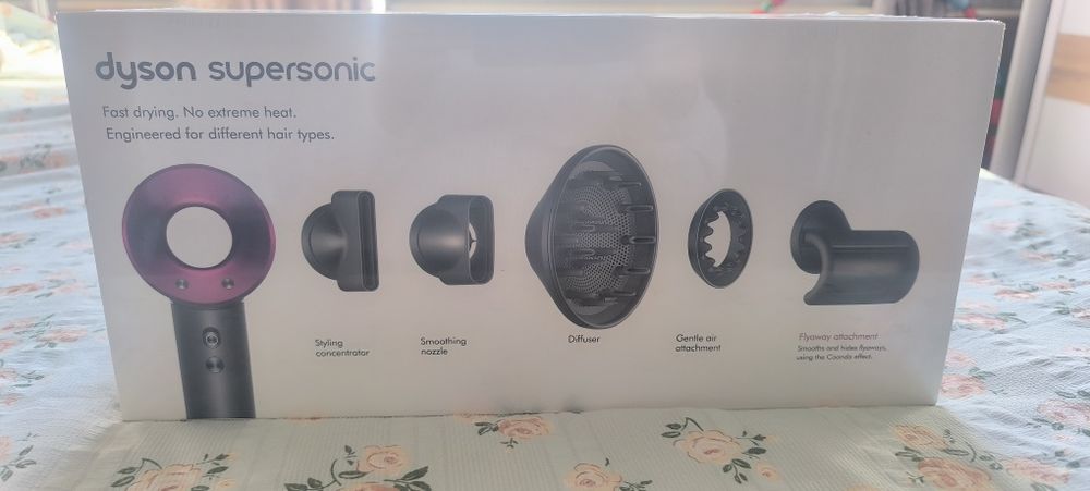 Фен Dyson supersonic