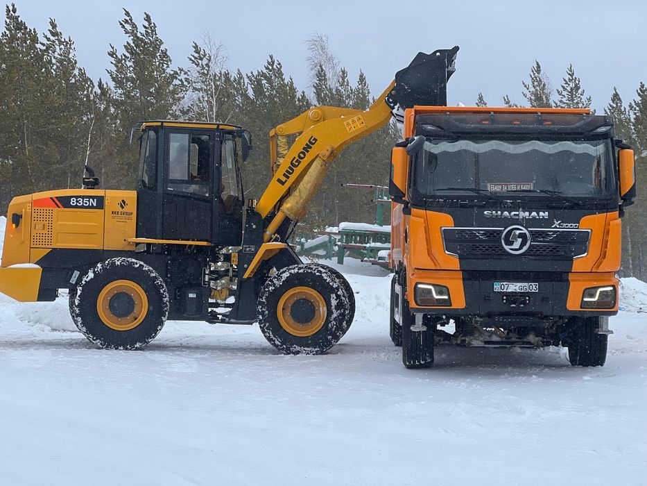 Уборка снега отвалами