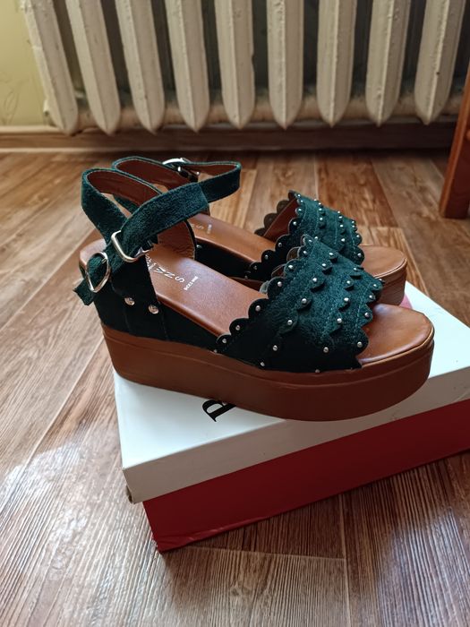 Женская летняя обувь