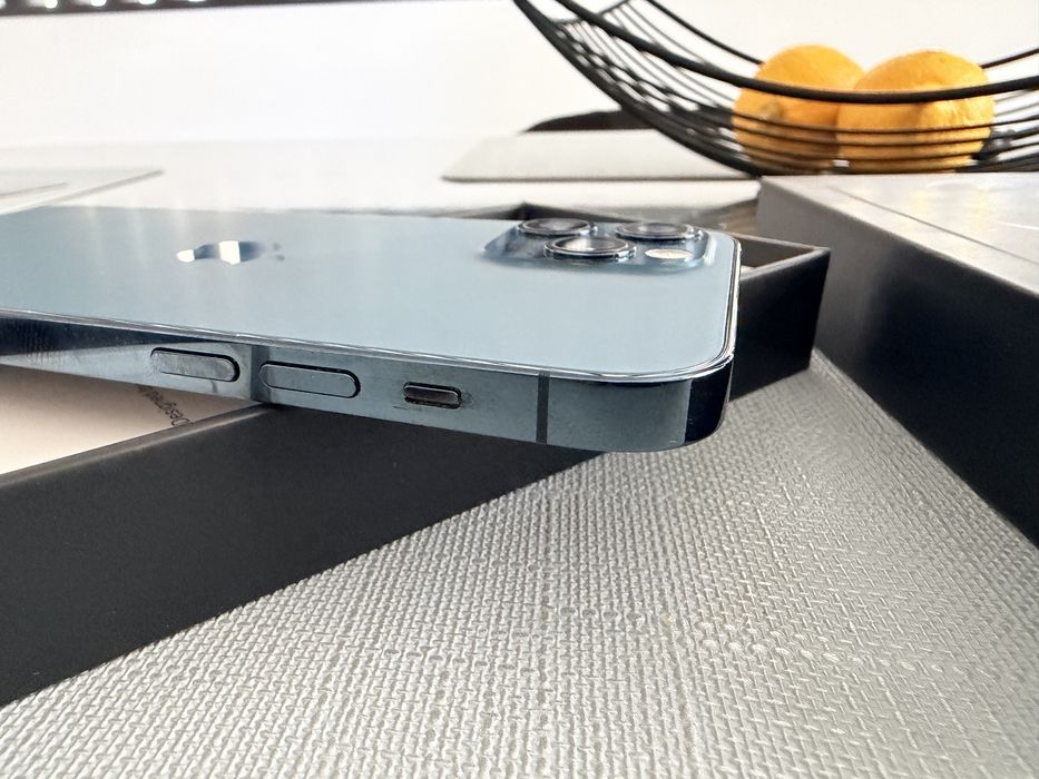 Vand IPhone 12 pro