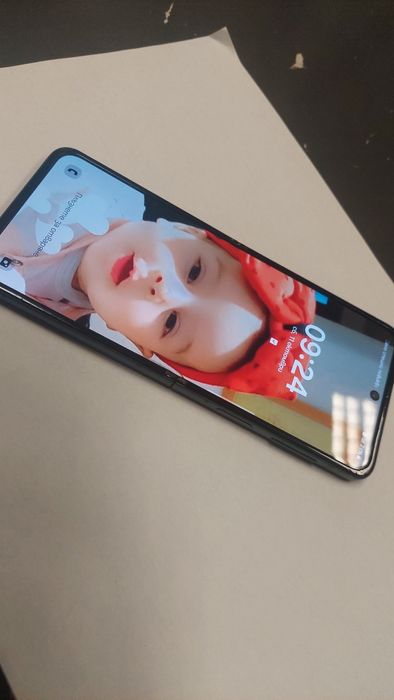Samsung Z Flip 3  5G 128GB Без Кутия и Гаранция