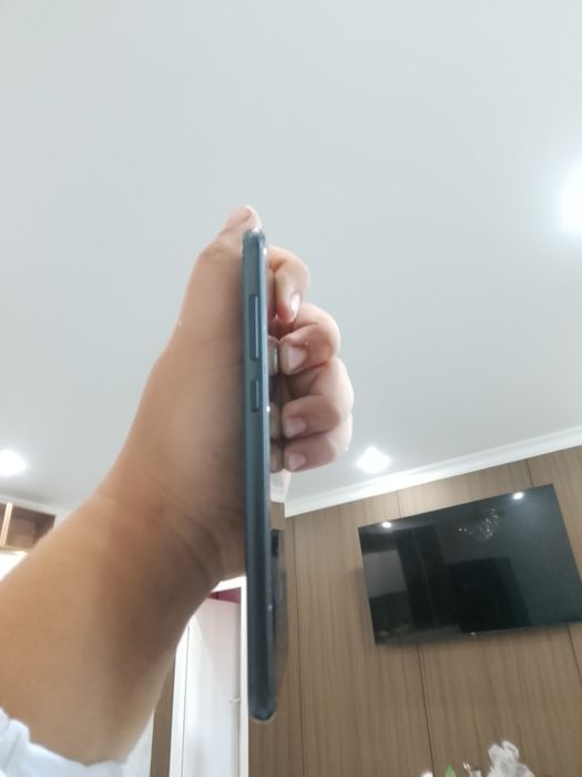 Huawei P8 Lite (2017) гарантия нету