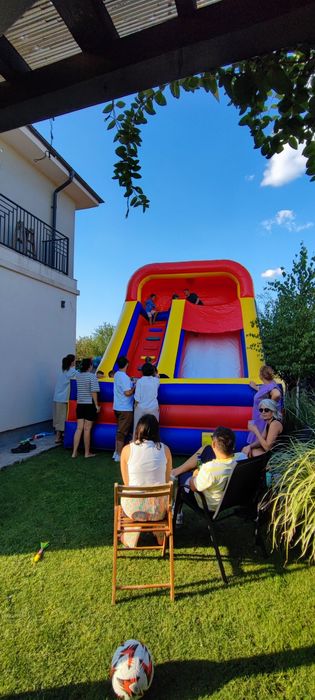 Tobogan gonflabil ,eveniment copii,petreceri private,balon gonflabil