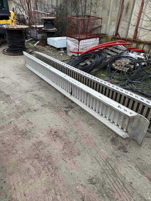 Алуминиеви рампи за строителни машини 4,5м