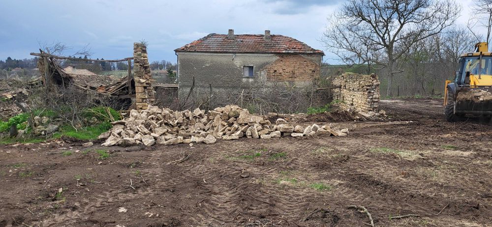 Дялани камъни за стени и огради