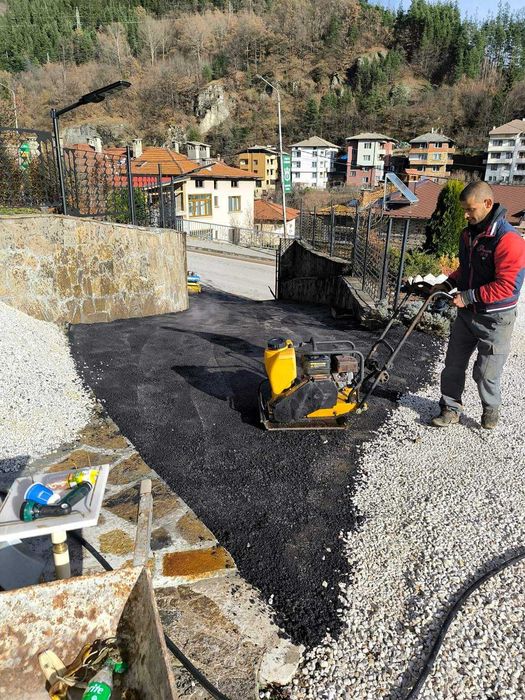 Всякакви услуги  със СТРОИТЕЛНА ТЕХНИКА за СМОЛЯН И региона
