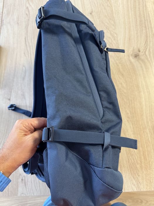Salomon 25л раница