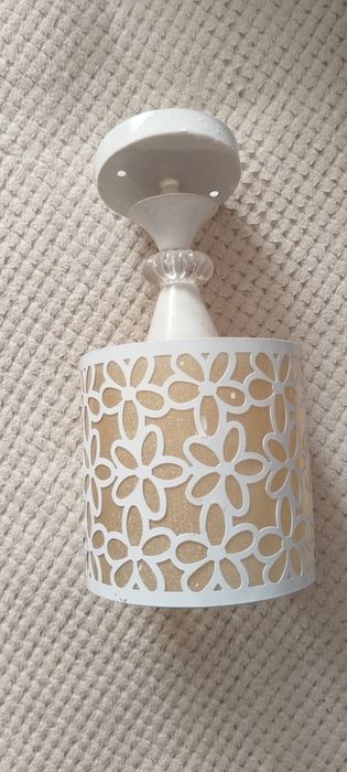 Продам плафон хороший