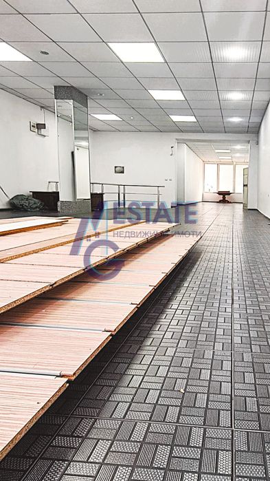 Дава се под наем Магазин в Бургас, Лазур - 120 кв.м за 1000 € - Снимка #4