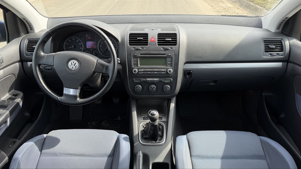 Vand vw Golf 5 1600fsi