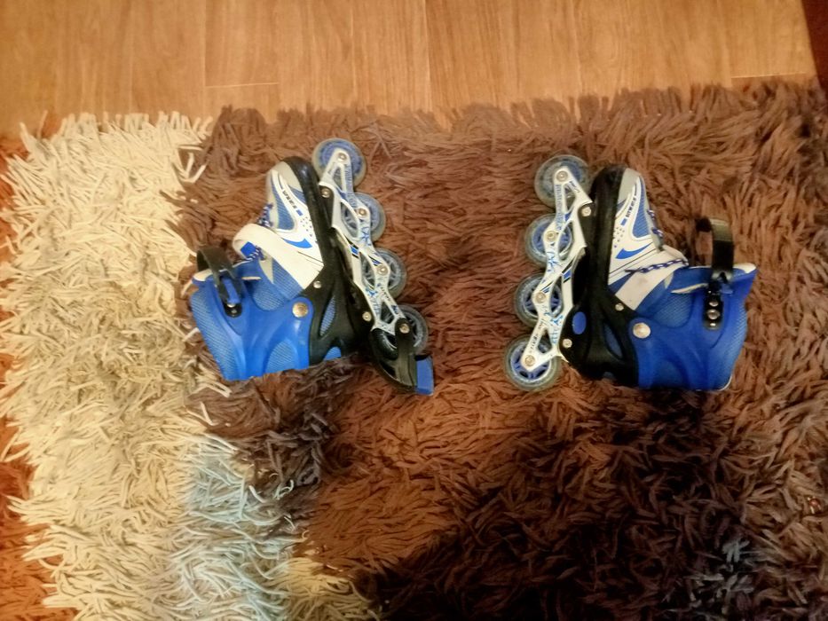 Продаю ролики в отличном состоянии