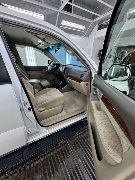 Toyota Prado 120