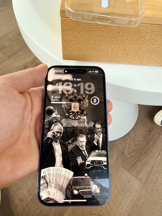 Iphone 16 128GB.                            .