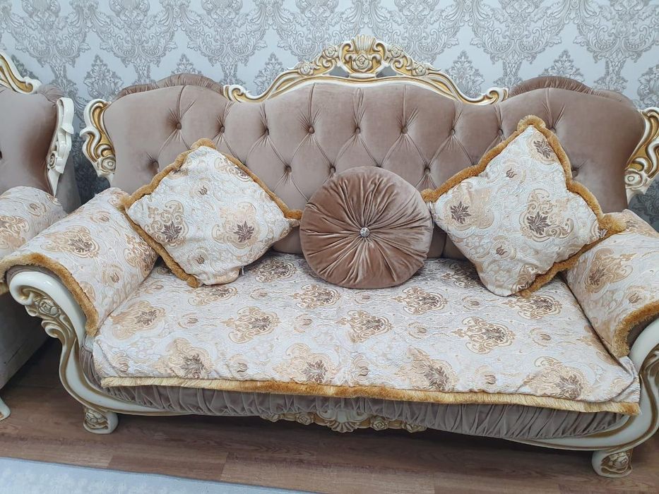 Продается мягкий уголок 3—1—1.