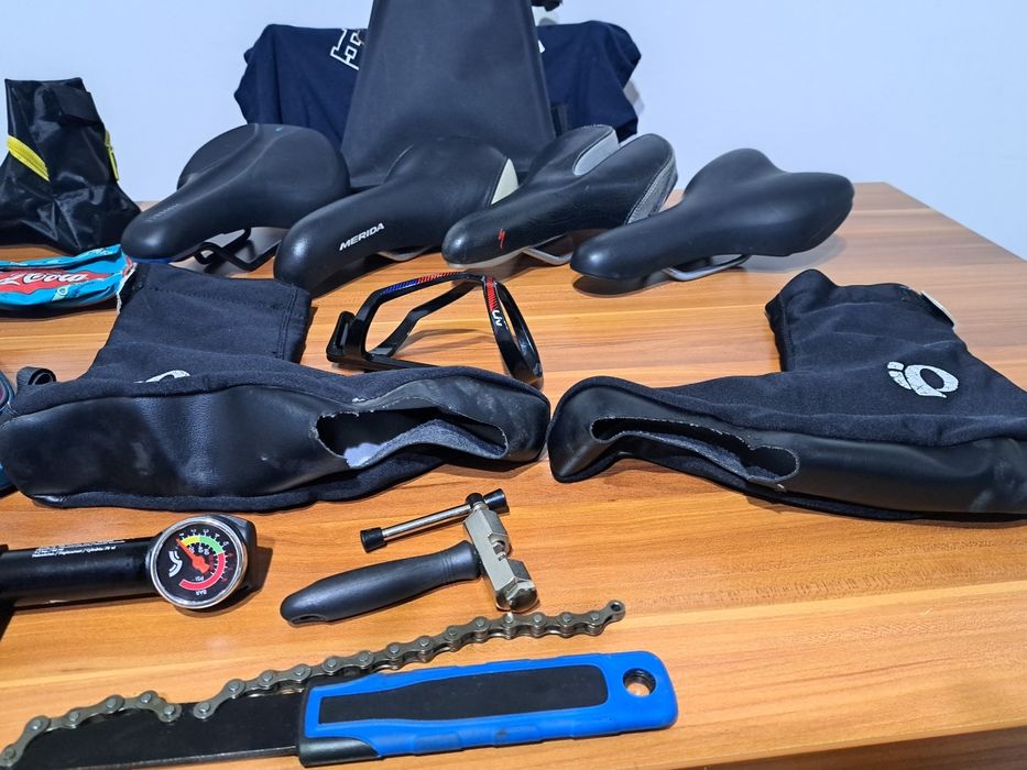 Piese accesorii/ chei bicicletă