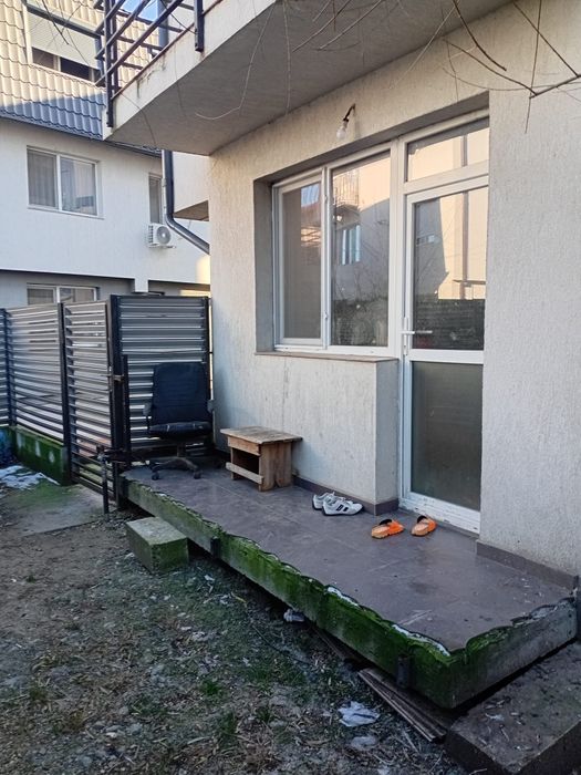 Închiriez Apartament 2 camere cu 2 intrari