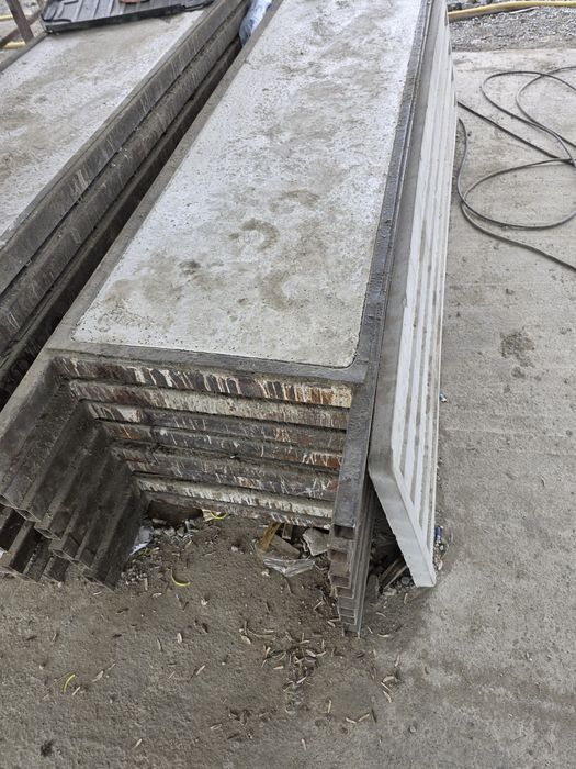 Targi / palci de gard si stalpi / placi din beton 50