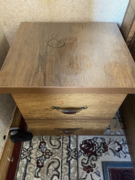 Срочно продаю спальный гарнитур