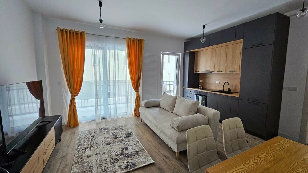 Proprietar,  închiriez apartament cu garaj subteran bloc  nou!