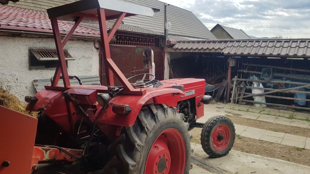Vand tractor utb 445