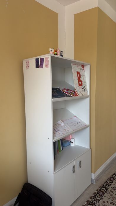 офисный шкаф б/у в хорошем состоянии