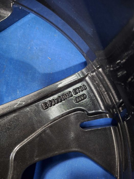 Jante Aliaj 5x112 20'' OEM VW Toureg R-LINE 2023 CA NOI 9J ET 38 !