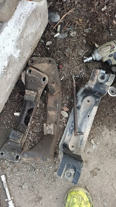 Траверса е34 бмв гетраг 260