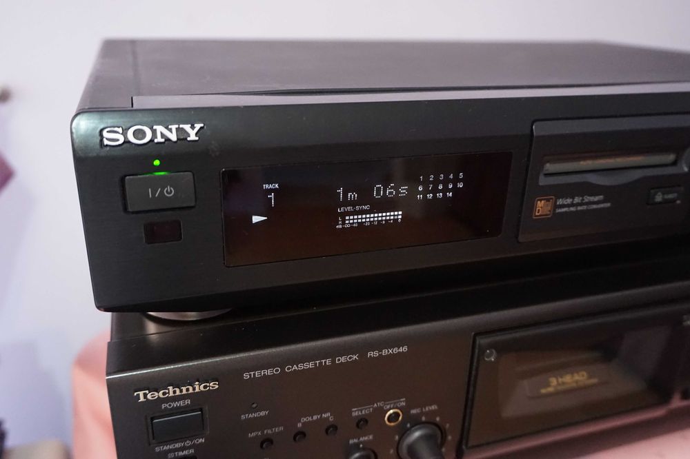 SONY MDS-JE320 minidisc cu telecomanda  , bonus , probleme pe rec