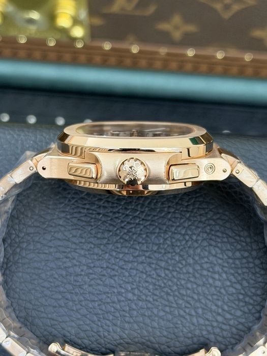 Patek Philippe Nautilus Chronograph 5990
